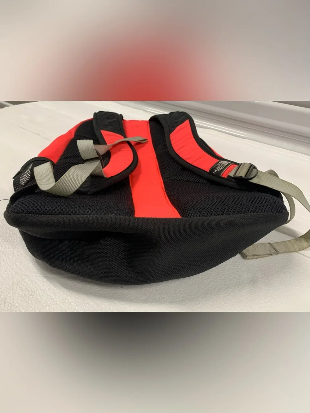 The North Face neon pink backpack T118/T518